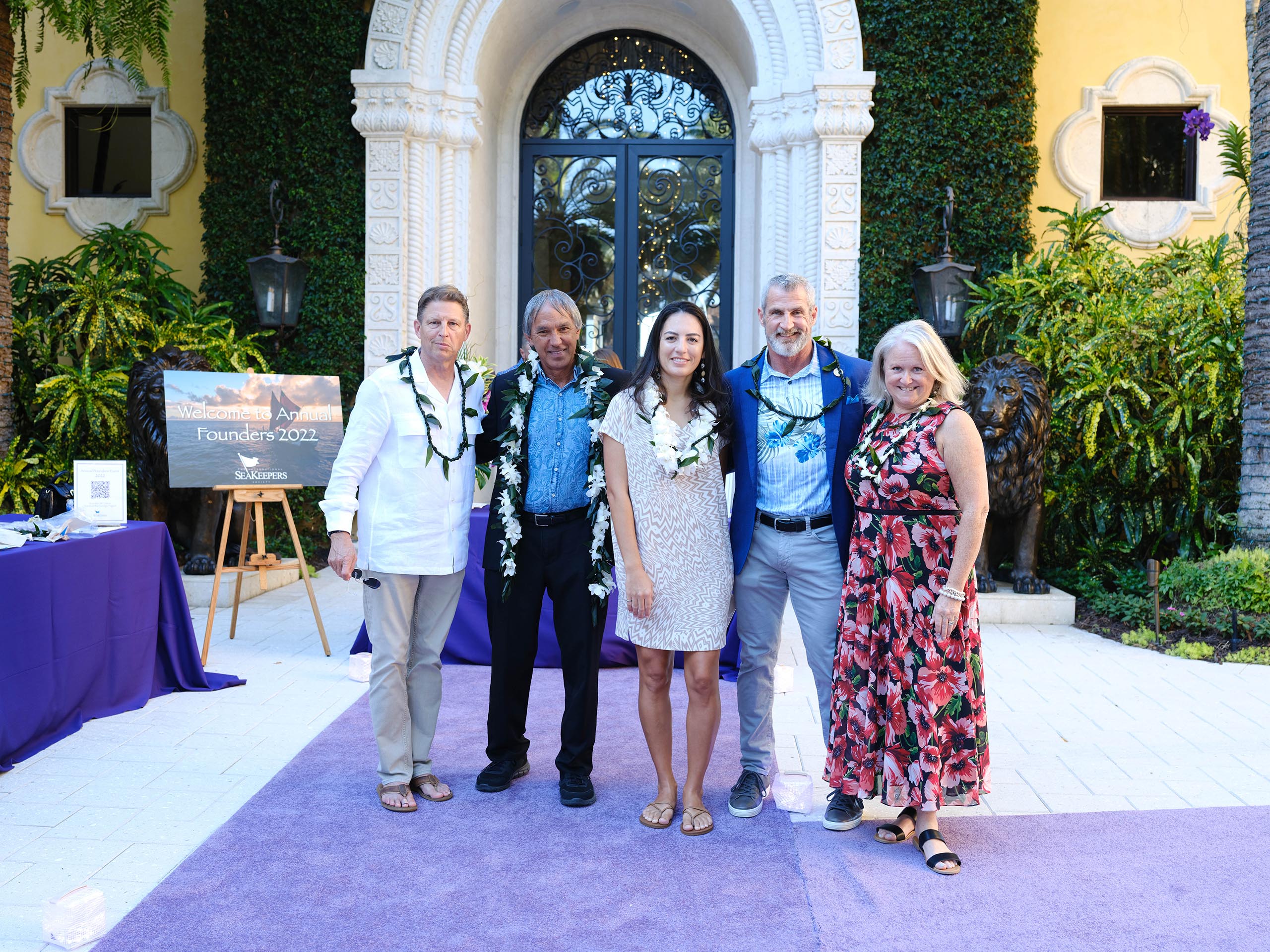 Dick Seidenspinner, Nainoa Thompson, Lehua Kamalu, Jay Wade & Gill Rodrigues