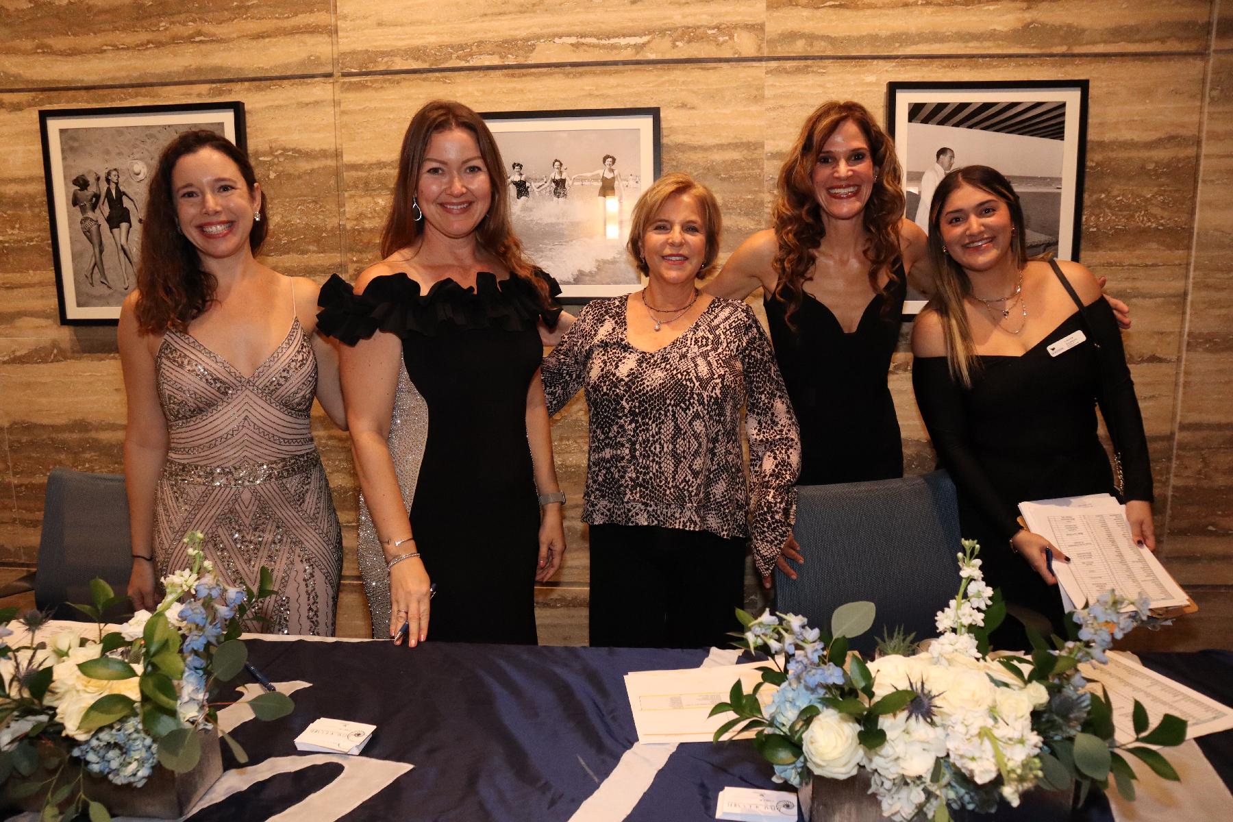 Sharon Abramson, Lisa Echandia, Angela Schechter, Ruth Robinson & Ivonne Gamboa
