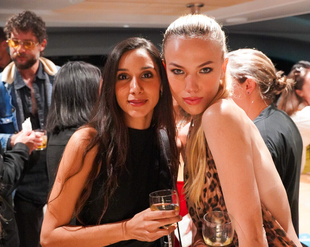 Yana Sinkevich & Mariana Rodriguez