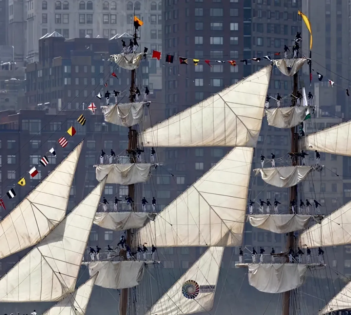 img s2 Sail Into History