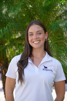 Lillian Engelhard Headshot