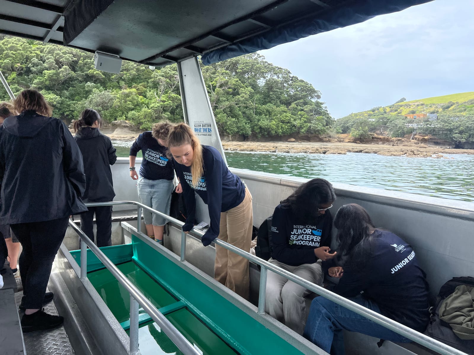 IJSK South Pacific Students Experience the Ocean Up Close at Te Hāwere a Maki (Goat Island) Marine Reserve gallery 5