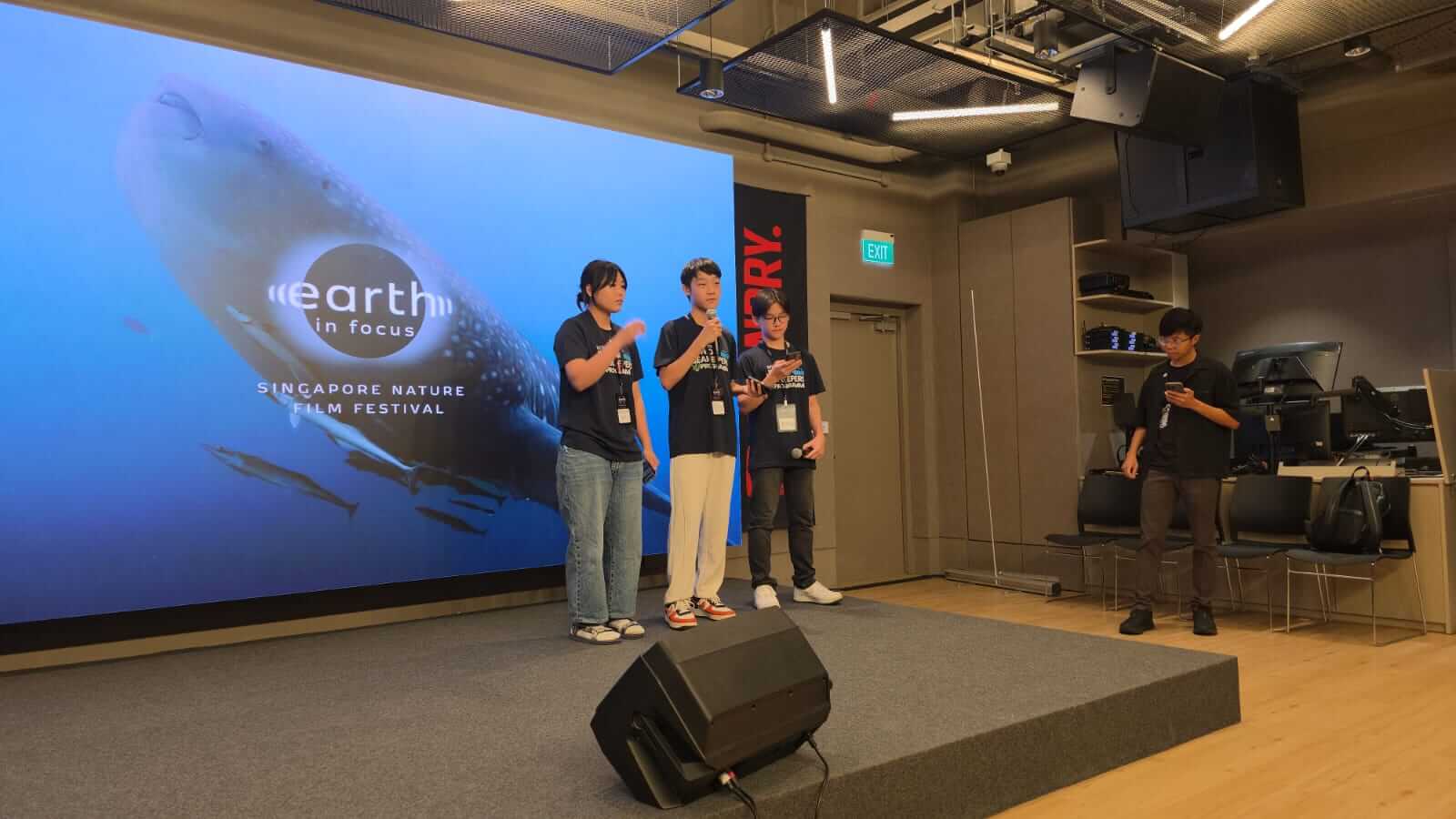 Cover Junior SeaKeepers Earth In Focus Team 8 (1)